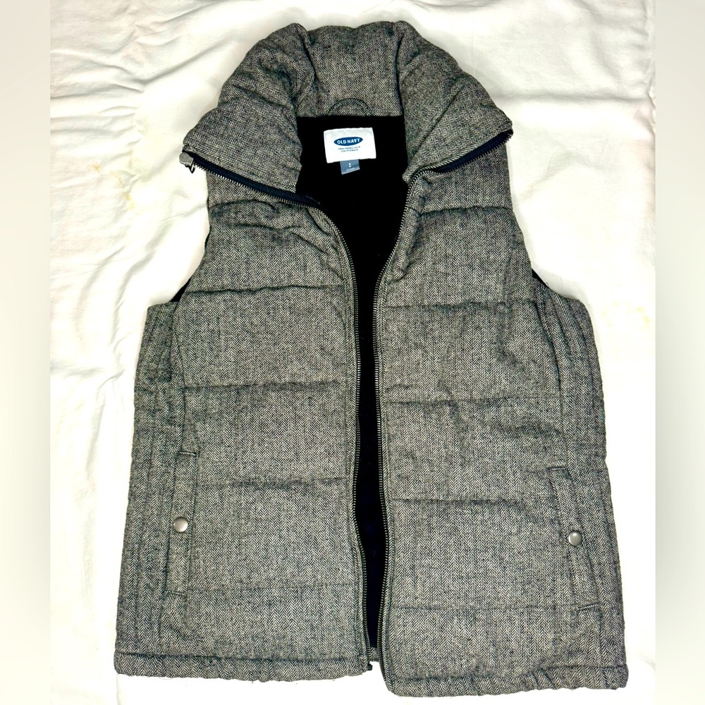 HERRINGBONE VEST